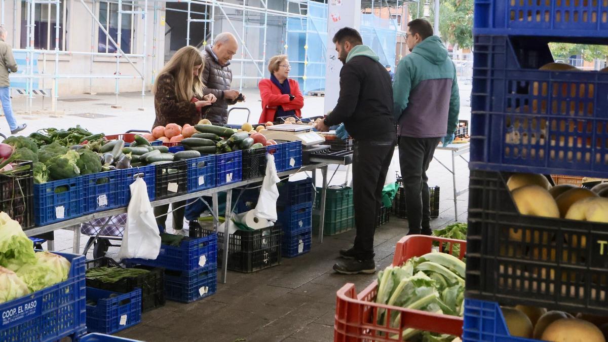 Los comerciantes del mercado de Santa Bárbara hansufrido robos en las últimas semanas