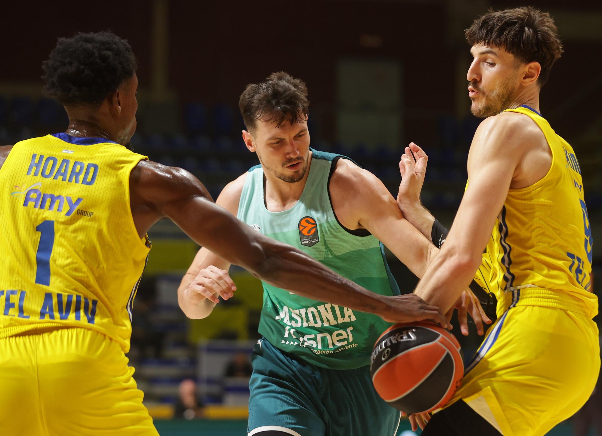 Todas las fotos del Maccabi - Baskonia
