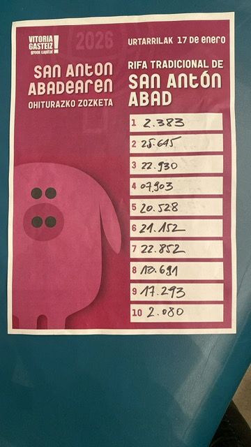 Ganadores de la tradicional rifa de San Antón