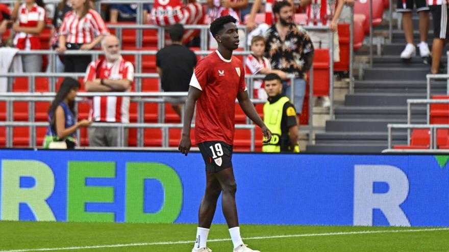 Adama, de no jugar nada a ser titular en Champions