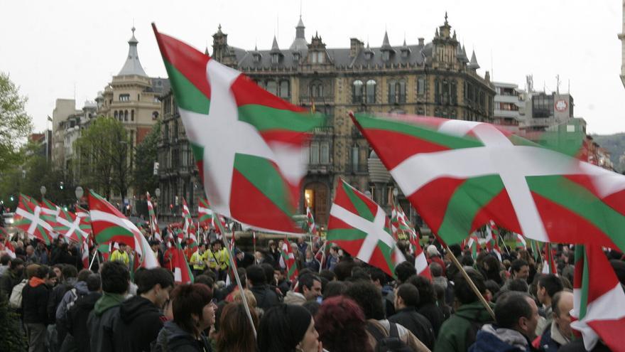 El PNV de Oñati organiza una charla sobre nacionalismo vasco y símbolos identitarios