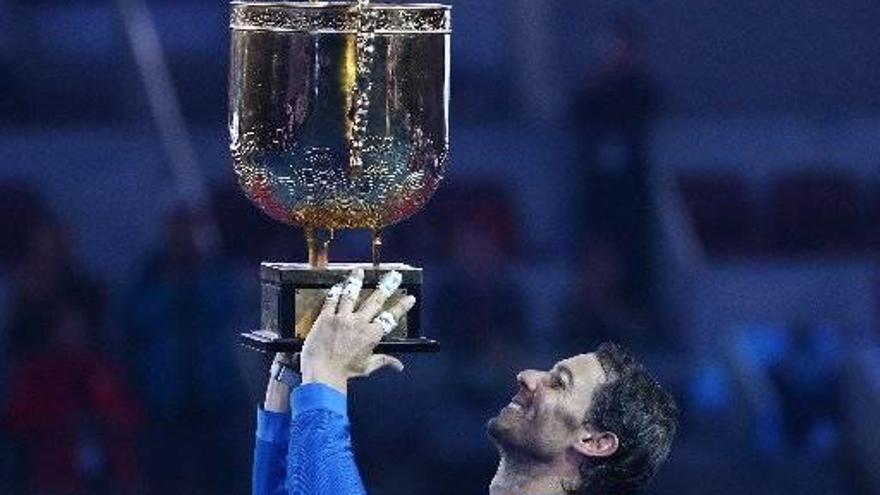 Nadal apabulla a Kyrgios y reina en Pekín