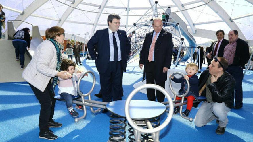 Aburtok Miribillan inauguratu du Bilboko jolasgunerik handiena eta jasangarriena