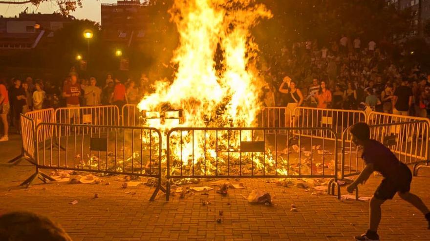 Barañáin se queda sin hogueras de San Juan y no es por el calor