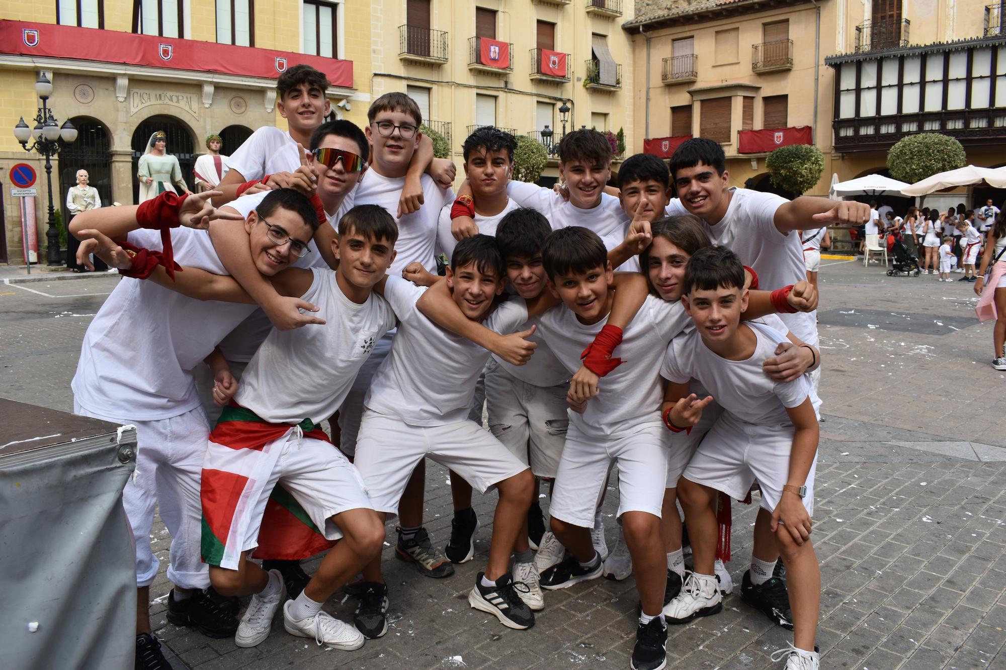 Fotos del chupinazo de las fiestas de Falces 2025