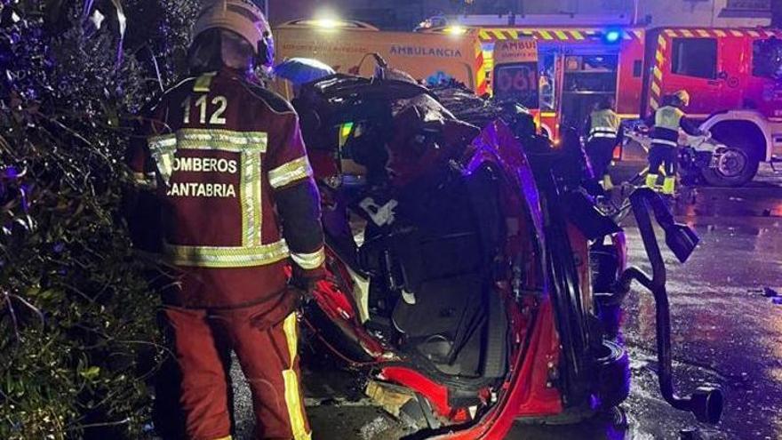 Fallecen tres jóvenes en un accidente de tráfico en Cantabria
