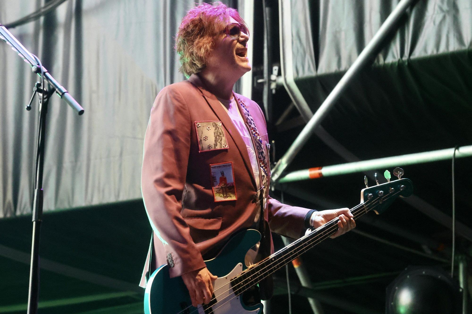 En imágenes: así están siendo los conciertos de este sábado del Azkena Rock Festival