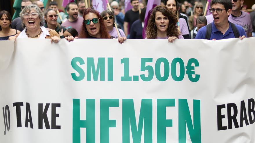1º de Mayo y 1.500 euros