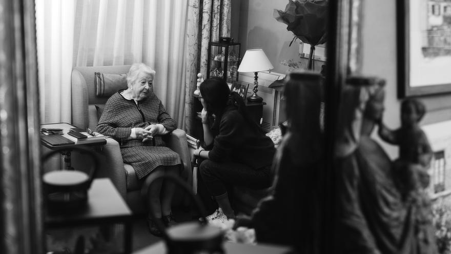 100 años, 13 hijos, 55 nietos y 101 bisnietos: la historia de la mujer centenaria que ayuda ahora a la ciencia