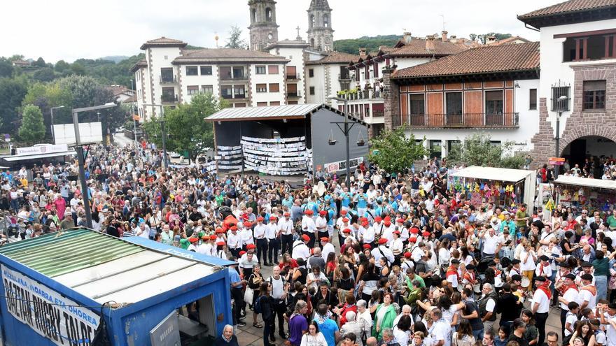 Fotos del chupinazo de Elizondo