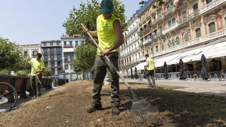 Un tercio de los 92 casos de patología asociada al calor notificados el año pasado fueron en la jornada laboral