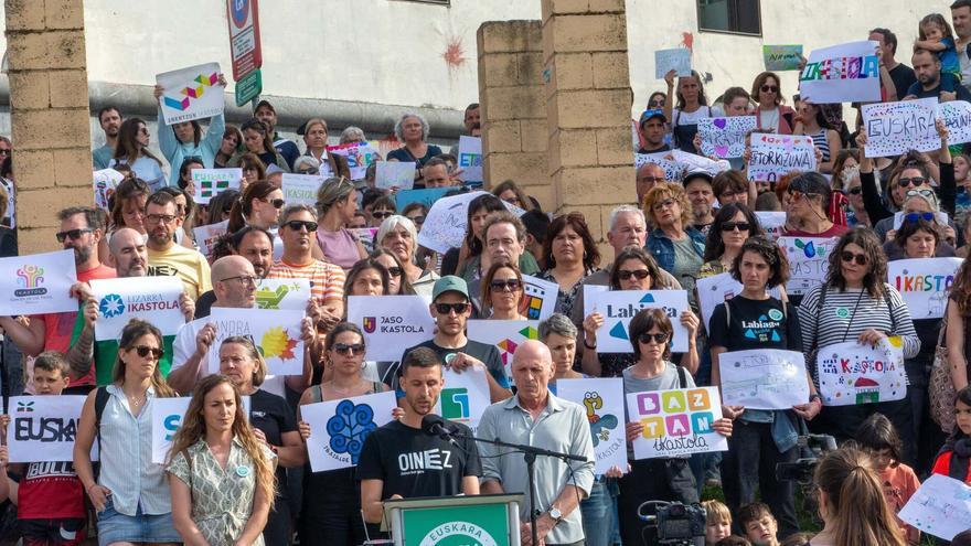 Las ikastolas navarras anuncian una nueva movilización contra el cierre de aulas