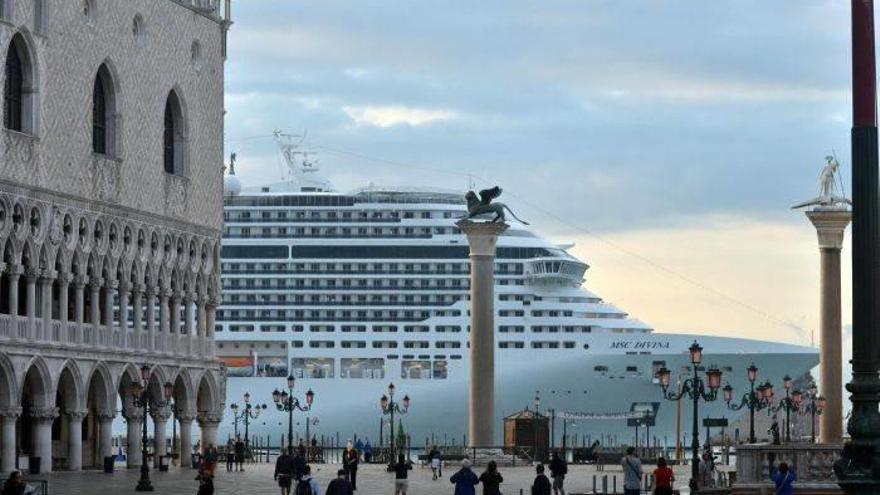 El turismo mundial contamina cuatro veces más de lo que se calculaba