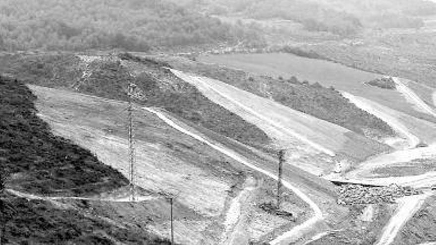 Imagen de abril de los trabajos en Navarra de uno de los últimos tramos de la Autovía a Jaca.