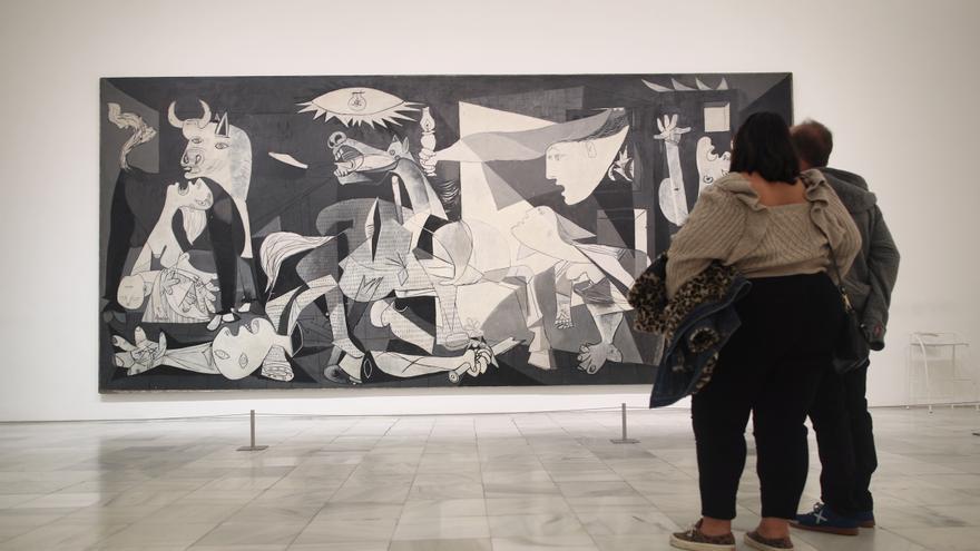 El Reina Sofía “desaconseja rotundamente” el traslado del ‘Guernica’ al Museo Guggenheim