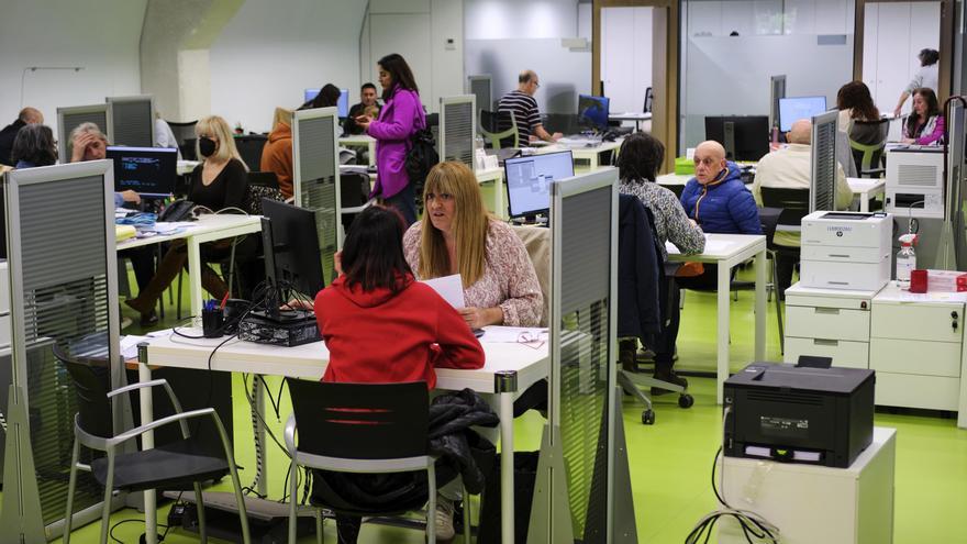 Navarra libera de hacer la declaración de la renta a quienes ganen menos de 17.000 euros