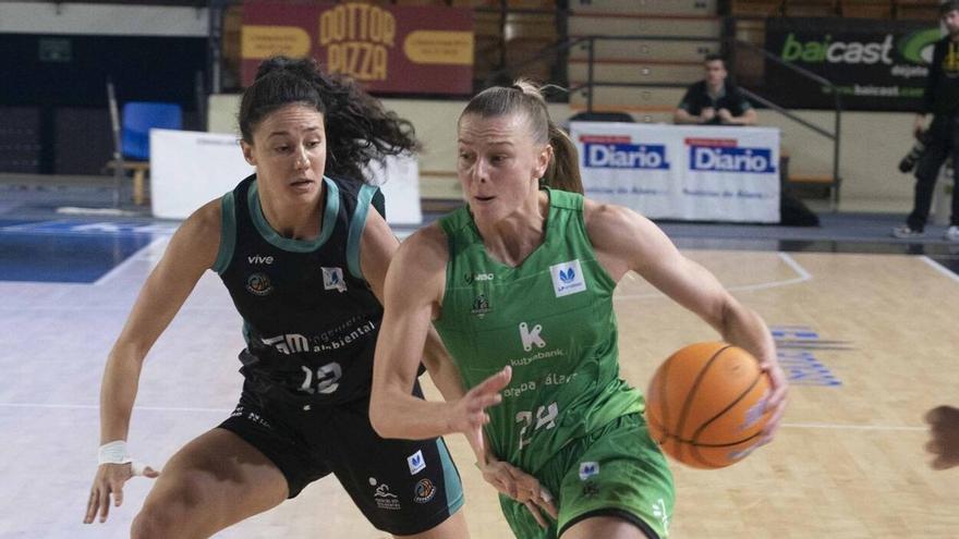 Paso atrás para el Araski ante el Estepona