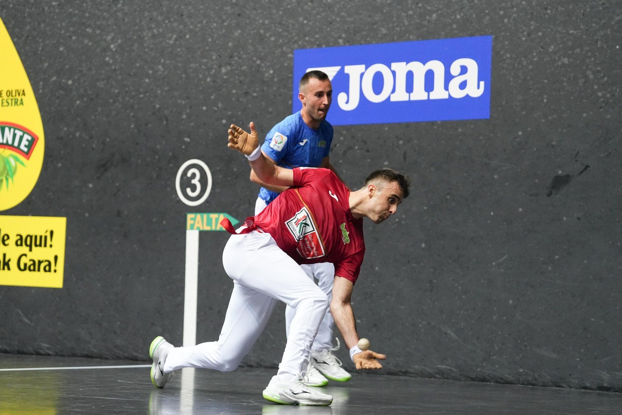 Jon Ander Peña gana a Bakaikoa en el Cuatro y Medio.