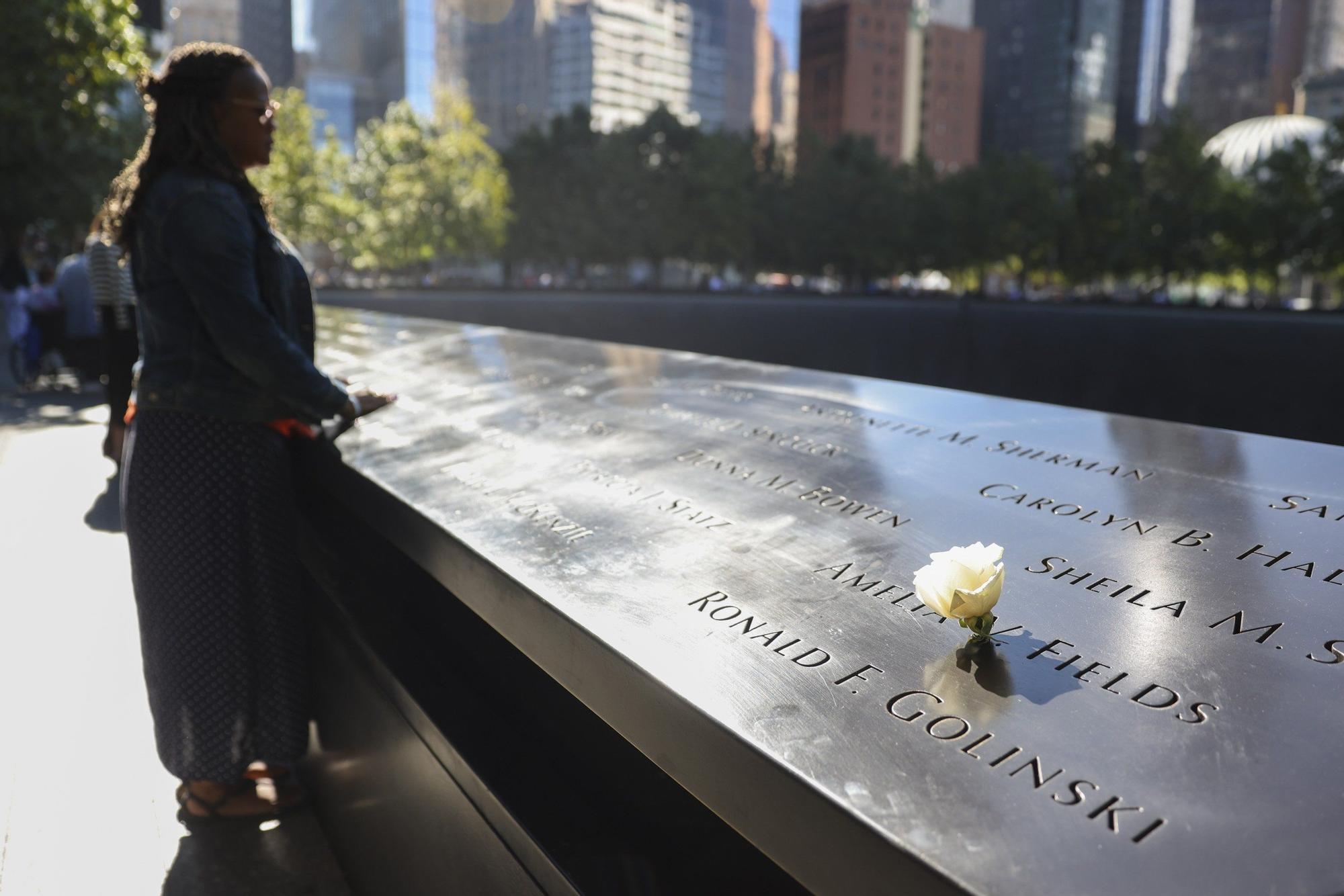 Imágenes del homenaje a las víctimas por el 24º aniversario del 11s