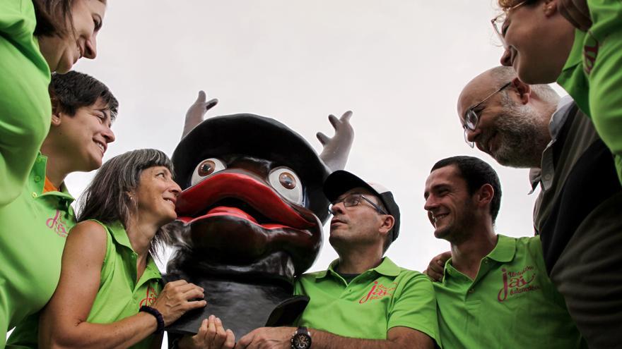 Urduliz prende la mecha festiva a dos semanas de diversión por Andra Mari
