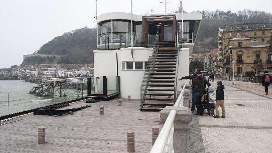 Más de 900 personas firman contra las obras del náutico de Donostia