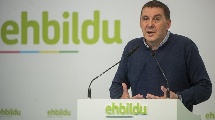 Arnaldo Otegi pide perdón al PNV por el vídeo de EH Bildu en el que le llamaba "fascista"
