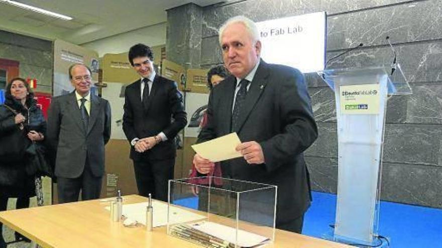 Deusto apuesta por la innovación en red de la mano del MIT