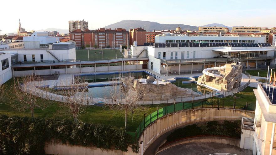 Pamplona insta al Gobierno foral a mantener abiertas este verano las piscinas de Larrabide