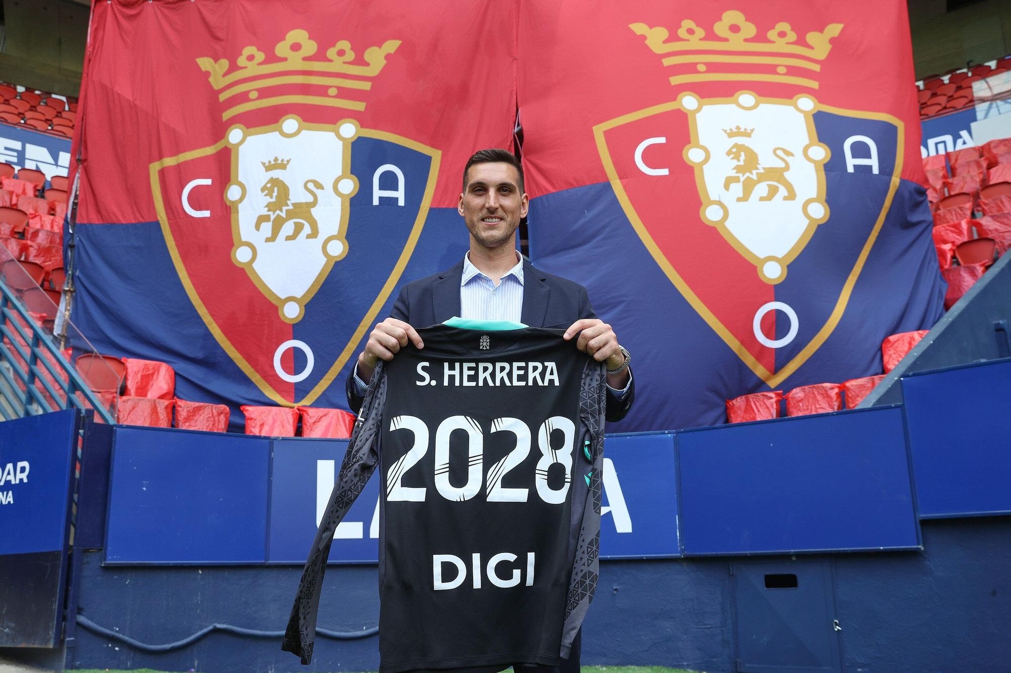 Rueda de prensa de la renovación de Sergio Herrera hasta 2028