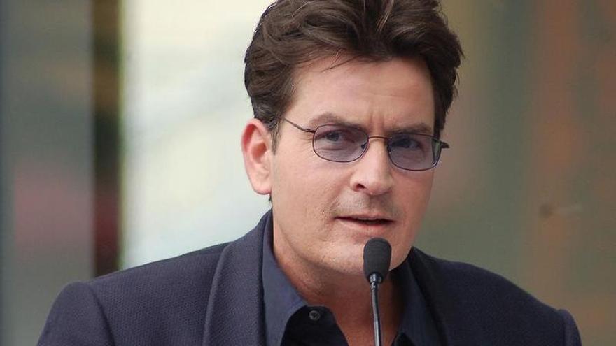 El actor Charlie Sheen.