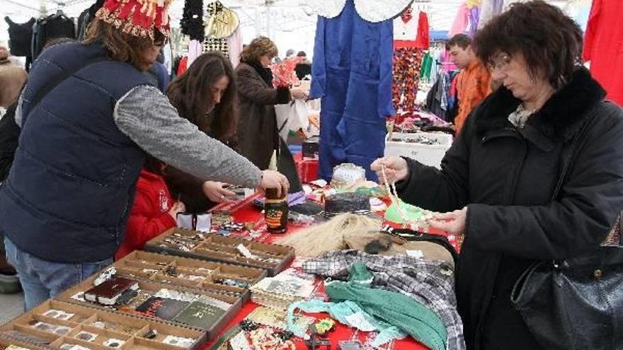 Donostia acoge este sábado una nueva edición del mercado de segunda mano Donostitruk