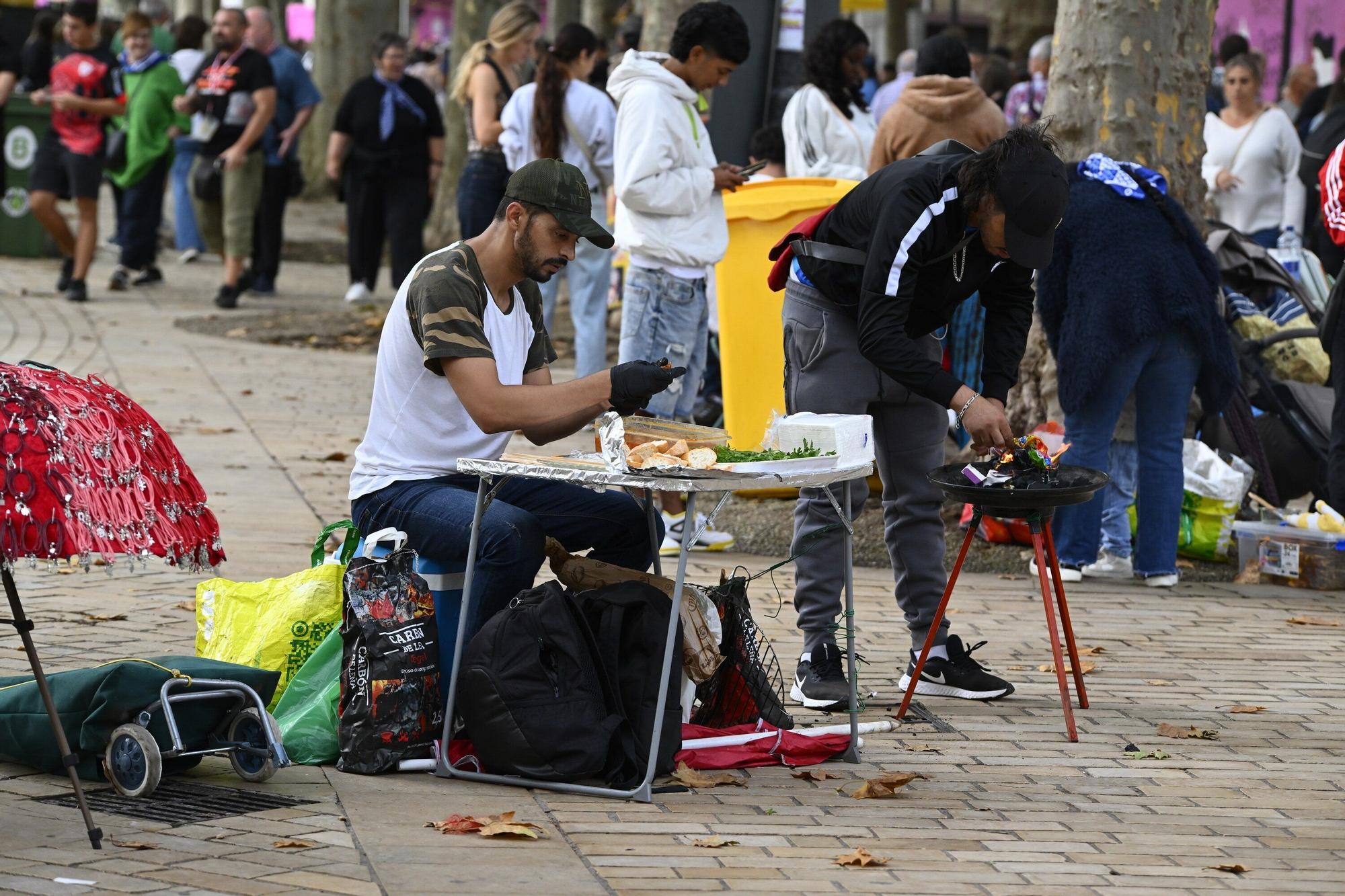 En imágenes: puestos de comida ilegal en Aste Nagusia