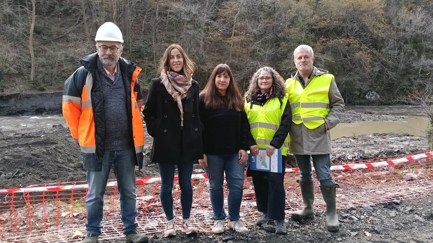 Restauran el entorno natural de la antigua central de Ereñotzu