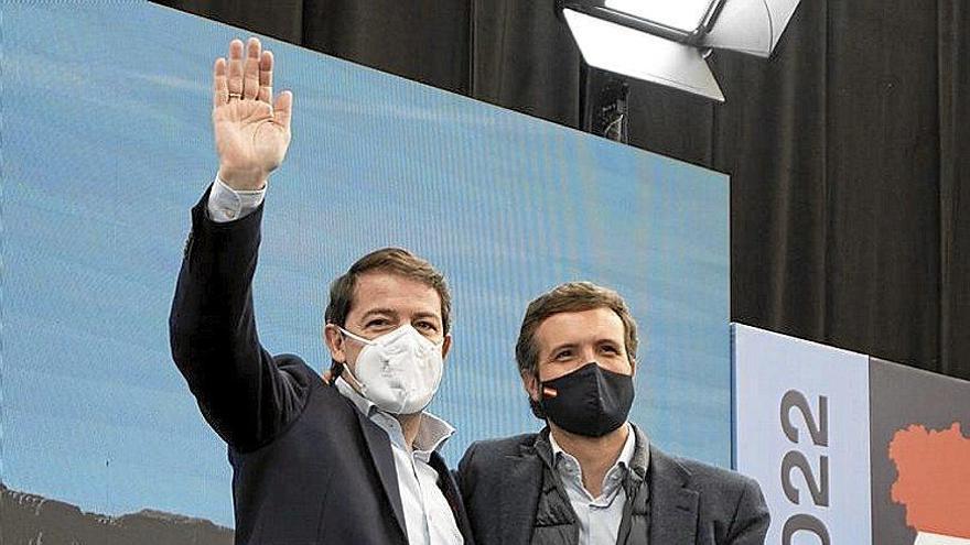 El CIS de Tezanos priva  a PP y Vox de la mayoría  en Castilla y León