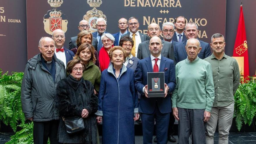 Emoción, orgullo y ausencia en el Día de Navarra