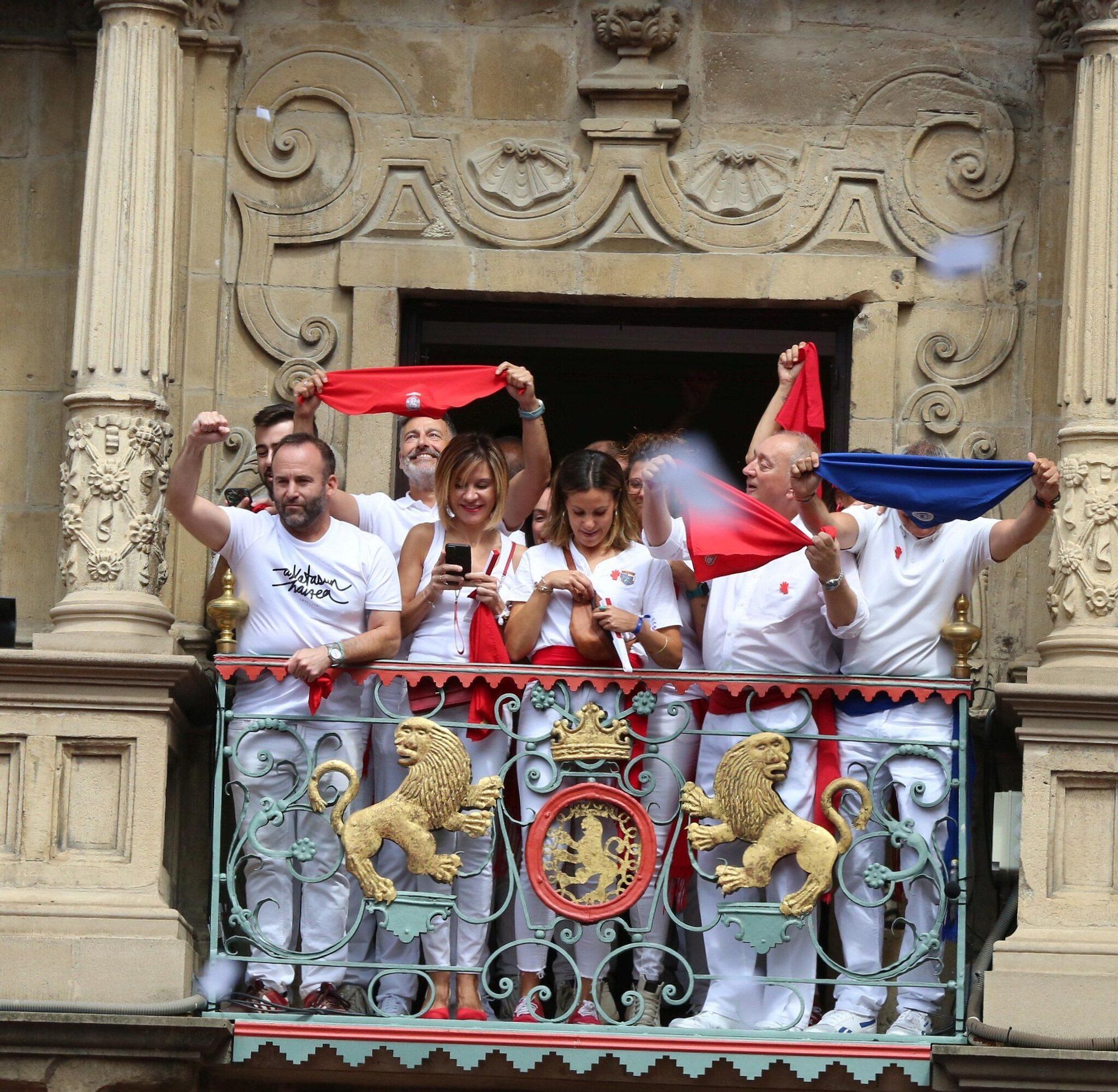 Fotos del  Chupinazo de San Fermín 2025 en Pamplona: ¡La fiesta más internacional se enciende con un grito solidario por Palestina!