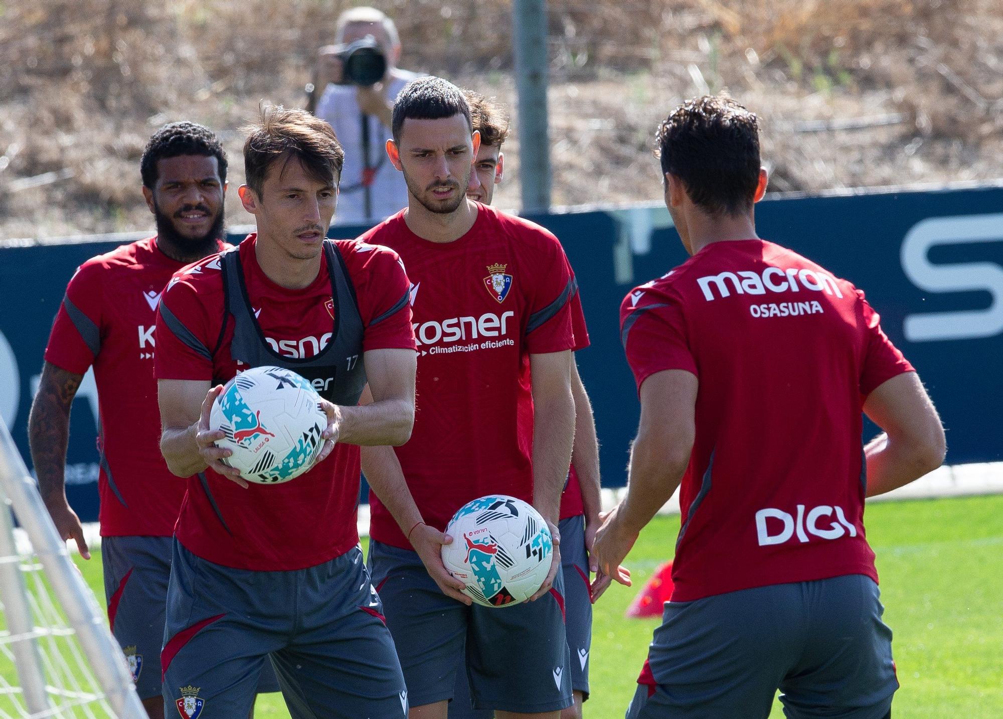 Fotos del entrenamiento de Osasuna en Tajonar del lunes 4 de agosto