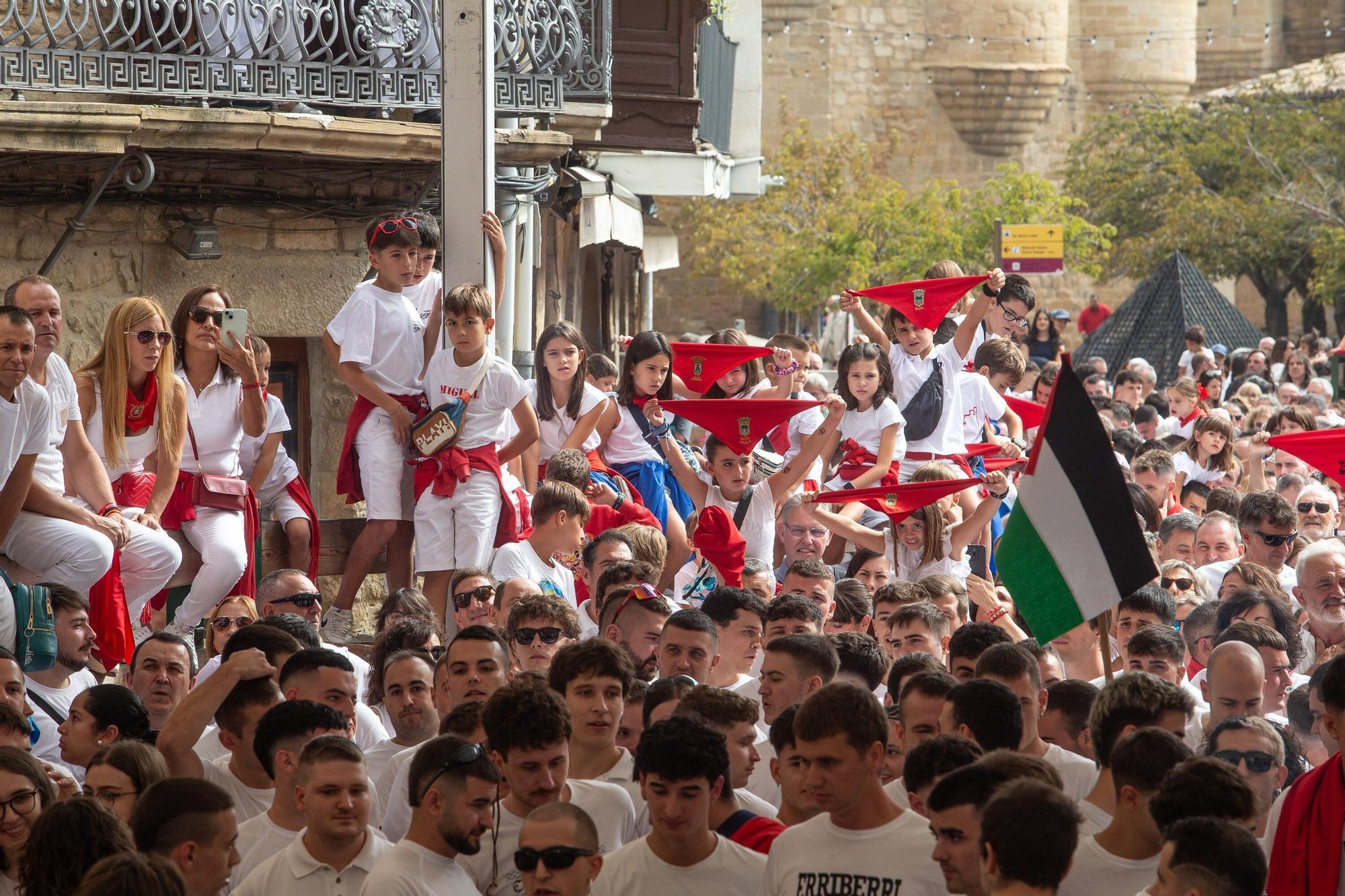 Fotos del cohete de fiestas de Olite 2025