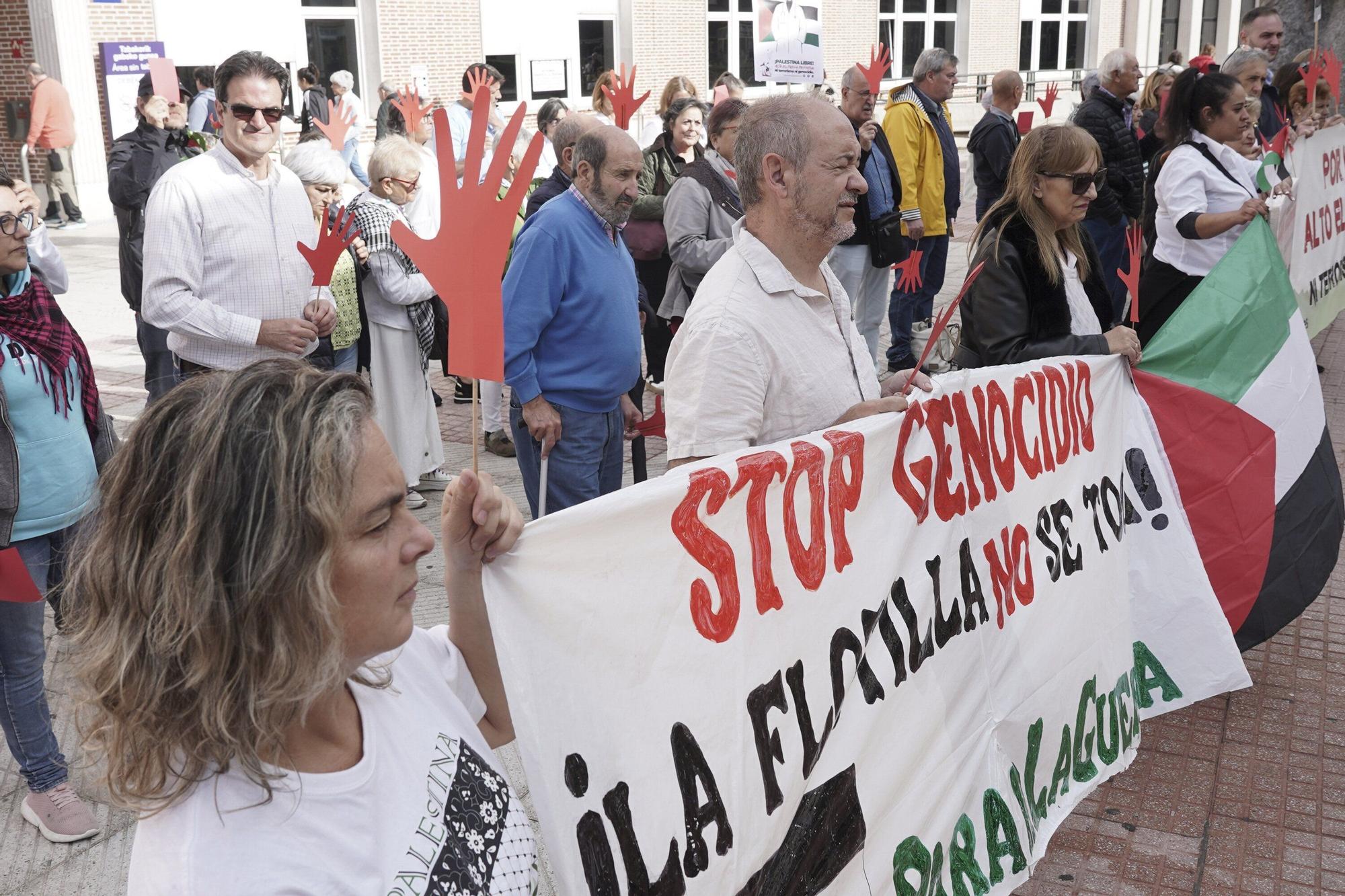 El Hospital de Cruces se manifiesta en favor de los sanitarios de Gaza