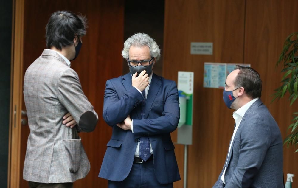 Pleno del Parlamento de Navarra sobre el Covid-19