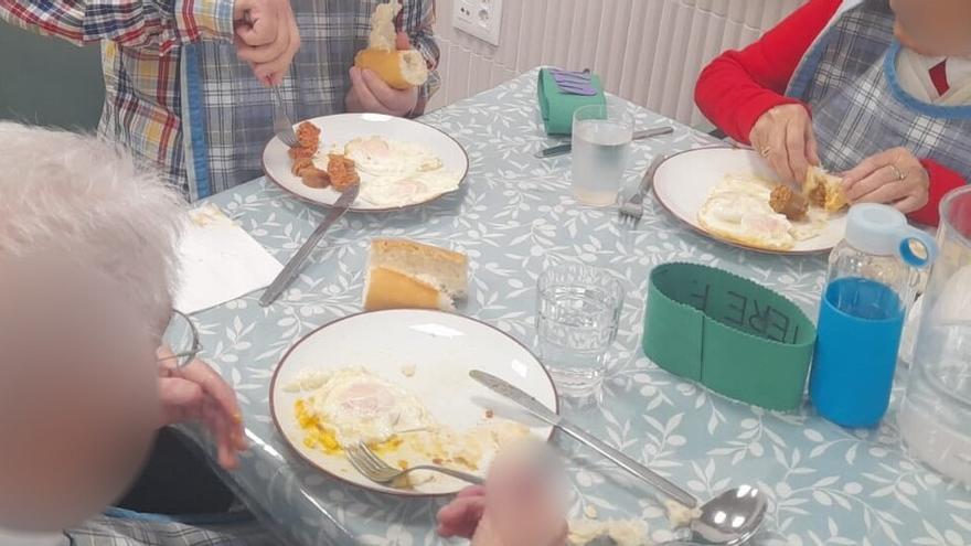 Una experiencia culinaria con beneficios sociales y sensoriales para las personas mayores