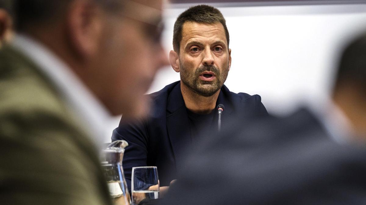 Montxo Urdiain, director gerente del NICO, durante su comparecencia en comisión parlamentaria.