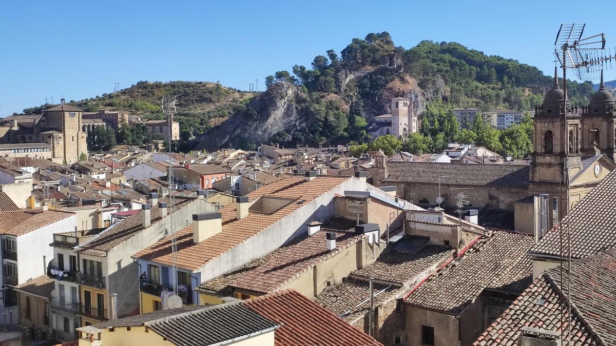 Vista del casco viejo estellés declarado por la oposicón como &quot;zona preferente&quot;