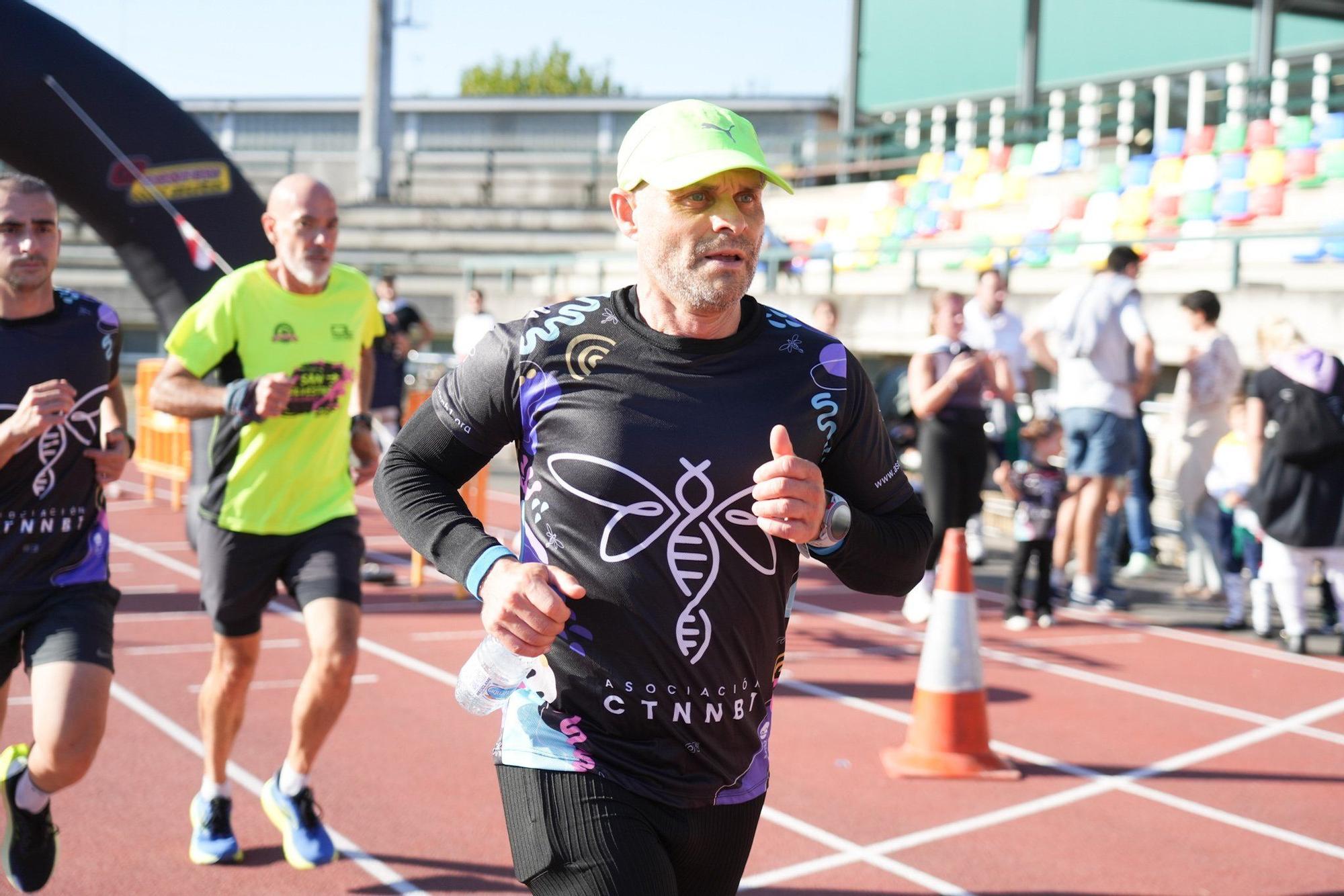 Basauri arropa a Yeray González en la final de su reto '12 maratones en 12 meses' por la asociación CNTTB1