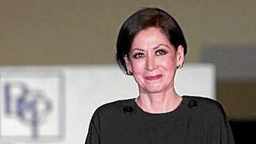 Beatriz Canedo.