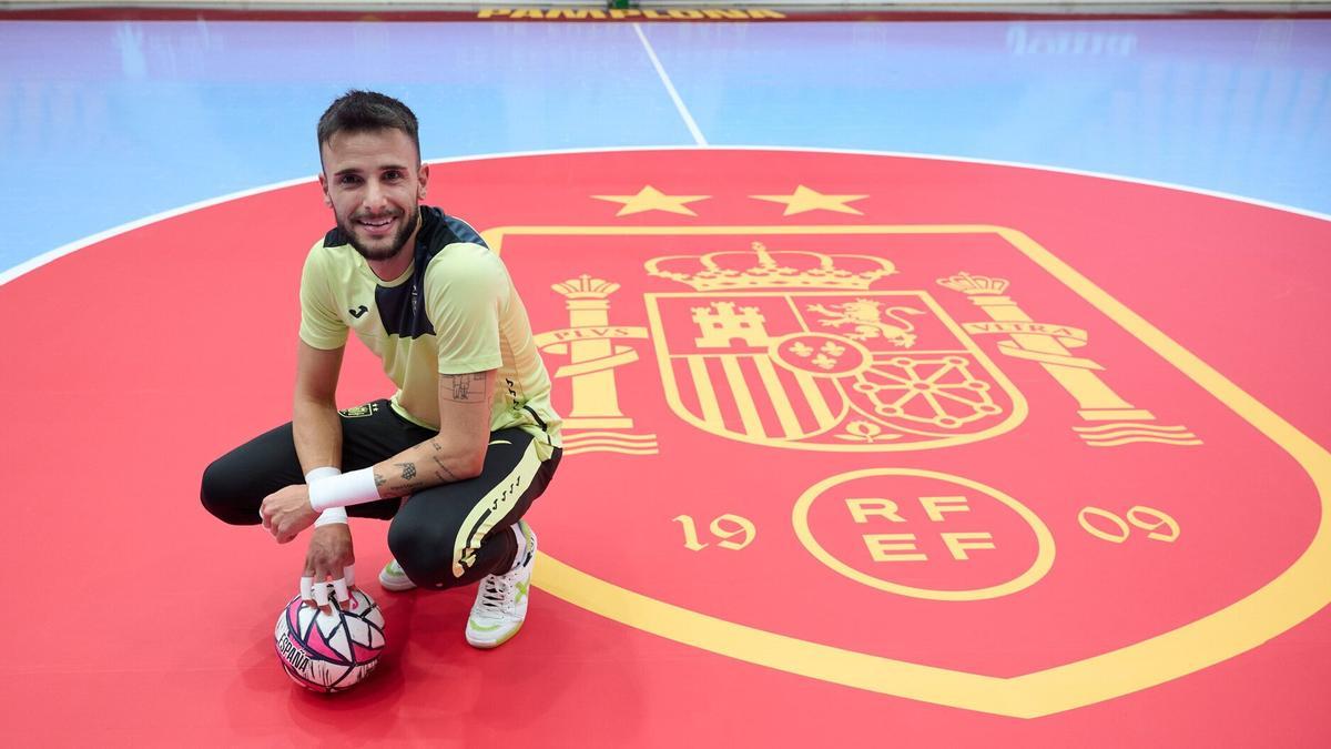 Asier Llamas, cuando jugó con la selección en Anaitasuna.