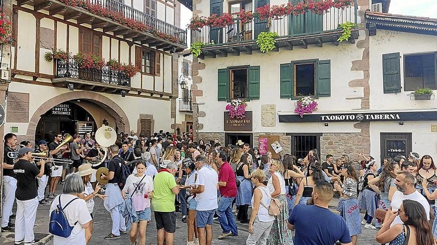 Durante estos meses de verano los diferentes pueblos del Valle de Baztan celebrarán sus fiestas.