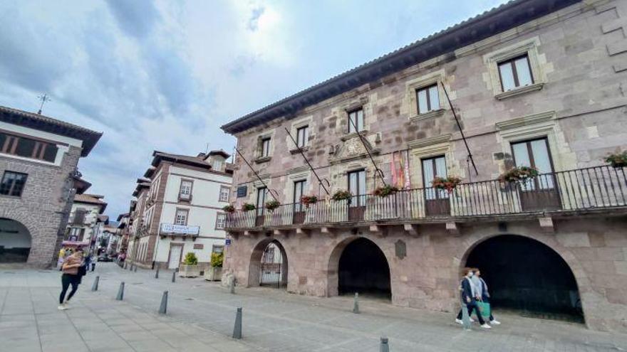 El Ayuntamiento de Baztan se solidariza con las 6 personas imputadas de Aroztegia