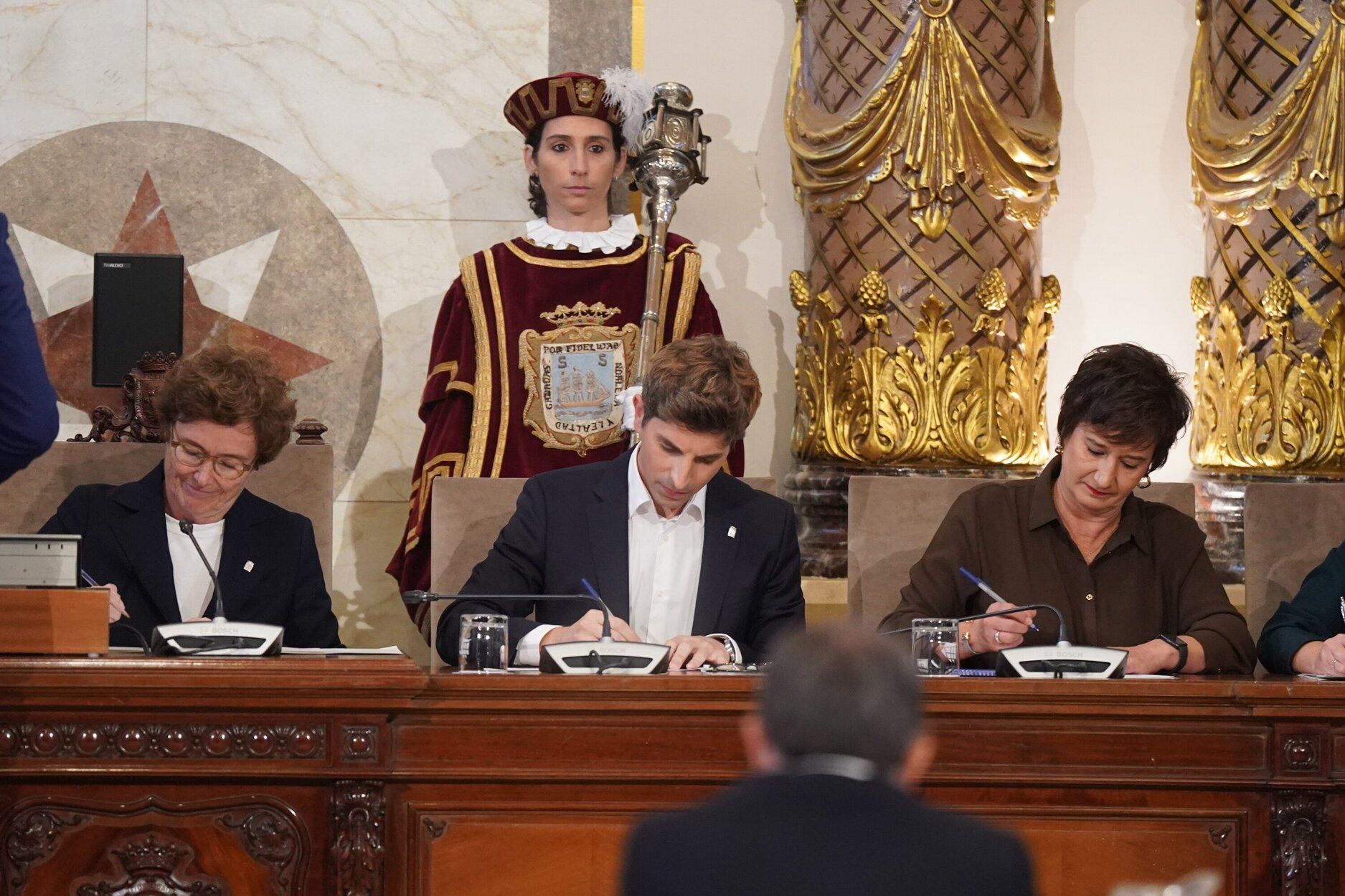 Jon Insausti ya es nuevo alcalde de Donostia: así ha sido su elección