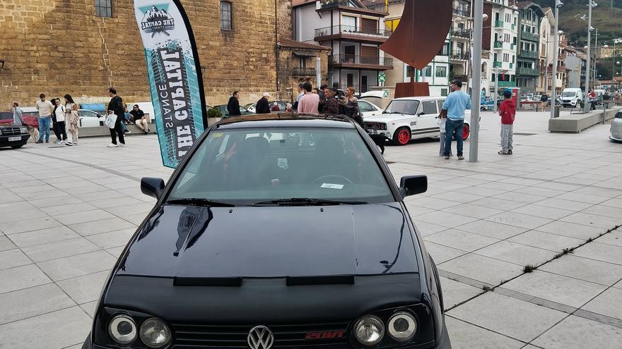 Exhibición de coches tuneados en San Pedro